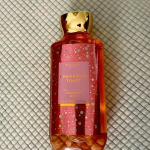 New Bath & Body Works Champagne Toast Shower Gel